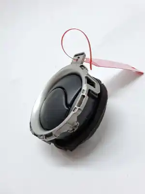 Second-hand car spare part air vent for nissan note (e11e) note (e11e) oem iam references 687603vv2a  