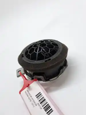 Pezzo di ricambio per auto di seconda mano aeratore per nissan note (e11e) note (e11e) riferimenti oem iam 687603vv2a  