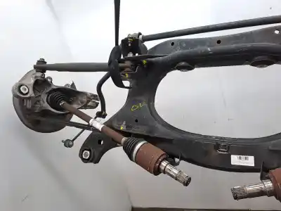 Peça sobressalente para automóvel em segunda mão charrió / suporte de eixo de trás por land rover range rover evoque 2.2 110cv referências oem iam lr028449  lr024482 - lr024763