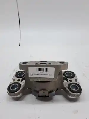 Second-hand car spare part gearbox support for land rover range rover evoque 2.2 110cv oem iam references lr024738  bj327m121ac