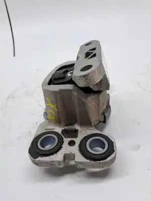 Second-hand car spare part gearbox support for land rover range rover evoque 2.2 110cv oem iam references lr024738  bj327m121ac