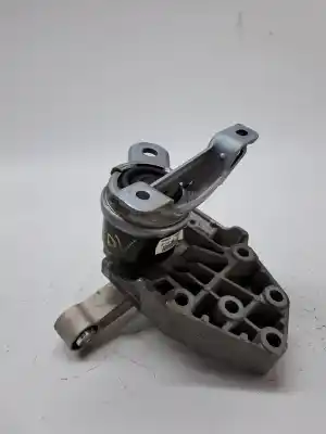 Second-hand car spare part engine support for land rover range rover evoque 2.2 110cv oem iam references bj326f012ab  bj326p096aa