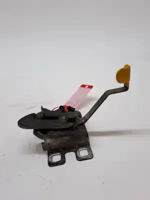 Second-hand car spare part bonnet lock for iveco daily furgón daily furgon oem iam references 5801688584  
