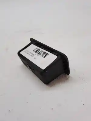 Pezzo di ricambio per auto di seconda mano modanatura per iveco daily furgón daily furgon riferimenti oem iam 5801912756  