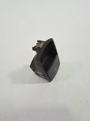 Second-hand car spare part right front power window switch for opel corsa d corsa d oem iam references 13189333  