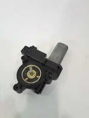 Second-hand car spare part left front window motor for opel corsa d corsa d oem iam references 13188487  13289448