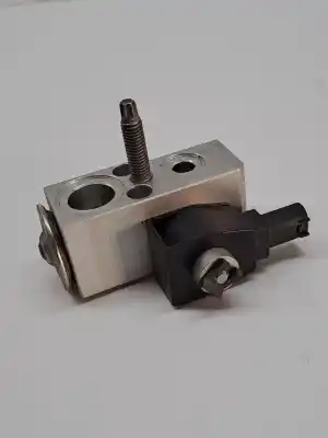 Автозапчастина б/у труби кондиціонації для tesla tesla model 3 model 3 посилання на oem iam 110187800a  