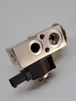 Автозапчастина б/у труби кондиціонації для tesla tesla model 3 model 3 посилання на oem iam 110187800a  