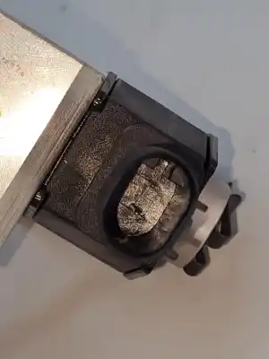 Автозапчастина б/у труби кондиціонації для tesla tesla model 3 model 3 посилання на oem iam 110187800a  