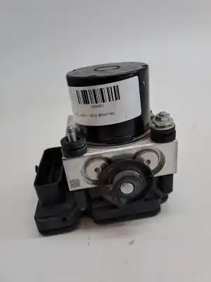 Peça sobressalente para automóvel em segunda mão abs por fiat 500 e new 500 icon hb referências oem iam 6000632451  