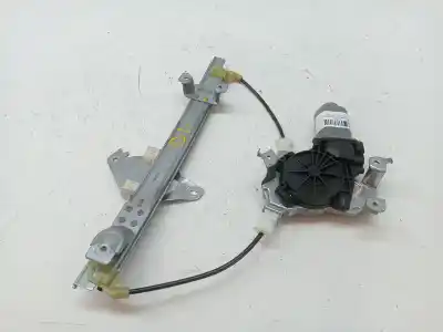 Piesă de schimb auto la mâna a doua MECANISM ACTIONARE GEAM SPATE STÂNGA pentru NISSAN QASHQAI J10  Referințe OEM IAM 82701JD400  