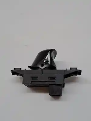 Peça sobressalente para automóvel em segunda mão botão / interruptor elevador vidro dianteiro direito por fiat 500 e new 500 icon hb referências oem iam 7356294040  07356294040 - 30170965