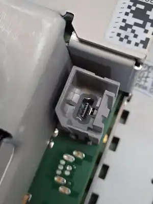 Peça sobressalente para automóvel em segunda mão display gps / multimídia por fiat 500 e new 500 icon hb referências oem iam 735754007