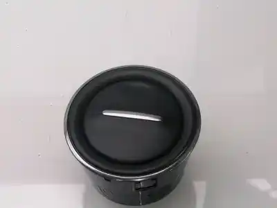 Peça sobressalente para automóvel em segunda mão GRELHA / DIFUSOR DE AR por DACIA DACIA SANDERO II  Referências OEM IAM 687608758R  