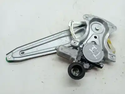 Second-hand car spare part rear left window regulator for toyota auris (e18) 1nd oem iam references 6984002240  