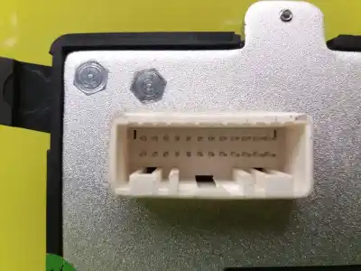 Peça sobressalente para automóvel em segunda mão módulo / sistema de navegação gps por audi a4 berlina (8e) a4 8e referências oem iam 8t1035186p  8t0057603e - 8t0035769c