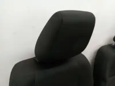 Peça sobressalente para automóvel em segunda mão conjunto de bancos por toyota auris (e18) 1nd referências oem iam 7202002440  7201002480 - 7150302240