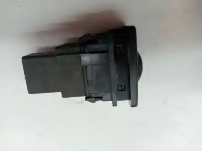 Second-hand car spare part headlights switch for toyota auris (e18) 1nd oem iam references 8415202080  