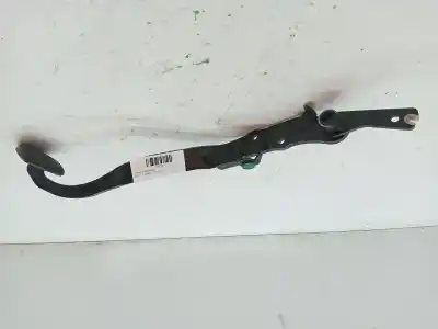 Peça sobressalente para automóvel em segunda mão pedal da embreagem por toyota auris (e18) 1nd referências oem iam 313010f141