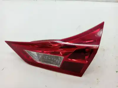 Peça sobressalente para automóvel em segunda mão farolim interior traseiro direito por toyota auris (e18) 1nd referências oem iam 8158102460