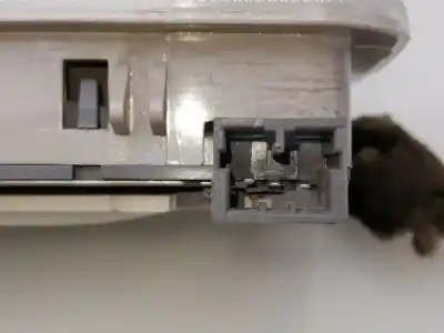 Second-hand car spare part interior light for opel combo d 263a2000 oem iam references 735624677  