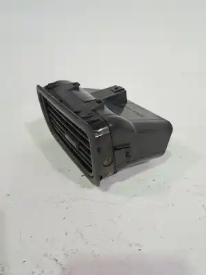 Second-hand car spare part air vent for opel combo life e opel combo oem iam references 95513356  1840017