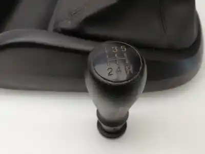 Автозапчасти б/у накладка рычага передач за opel combo d 263a2000 ссылки oem iam 95513569  95514126