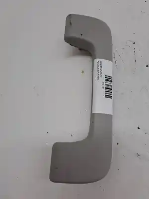 Автозапчастина б/у усередині передня права ручка для AUDI A3 (8P) A3 II HAYON FASE 1 Посилання на OEM IAM 8P0857607M  