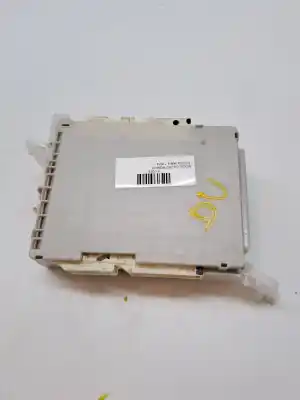 Peça sobressalente para automóvel em segunda mão  por TOYOTA YARIS  Referências OEM IAM 8273052K40  