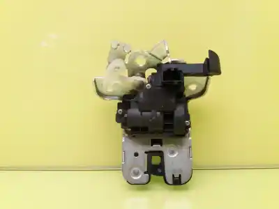 Second-hand car spare part trunk lock for audi a3 (8p) 2.0 tdi oem iam references 8k9827505a  