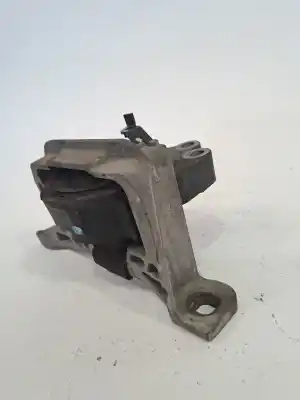 Second-hand car spare part right engine support for ford focus lim. (cb8) focus st sport oem iam references 2113114  cv616f012ec
