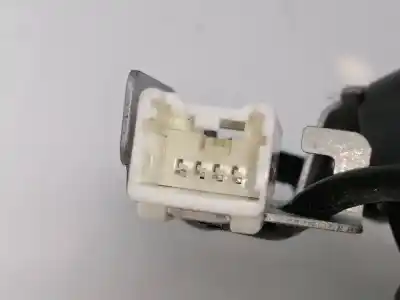 Pezzo di ricambio per auto di seconda mano pretenditore airbag posteriore destro per mazda cx-5 cx-5 riferimenti oem iam kd4557720d02  