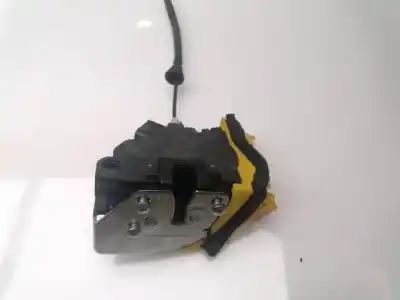 Second-hand car spare part front right door lock for kia ceed (cd) d4fb oem iam references 81320a2410  