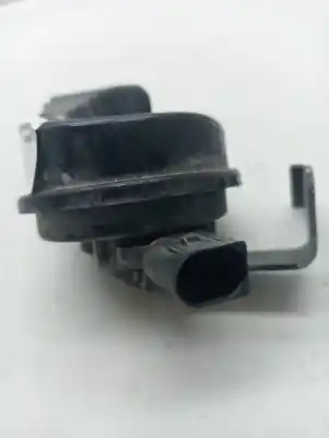 Автозапчастина б/у ріг для audi a3 (8p1) 2.0 fsi посилання на oem iam 8p0951209b  