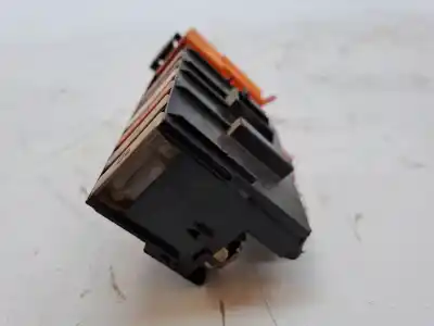 Pezzo di ricambio per auto di seconda mano scatola relè/fusibili per renault scénic ii (jm0/1_) 2.0 (jm05, jm0u, jm1n, jm1u, jm2v) riferimenti oem iam 8200418790  