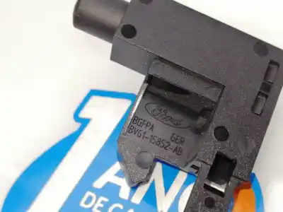 Peça sobressalente para automóvel em segunda mão trocar por ford focus turn. xwda referências oem iam 8v6115852ab  