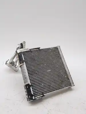 Second-hand car spare part air conditioning condenser / radiator for renault clio v 1.5 dci 101 cv evolution oem iam references 271156379r  