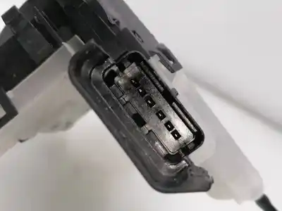 Second-hand car spare part left front door lock for citroen c1 * oem iam references 9800624480  