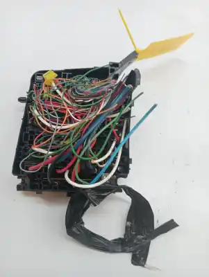 Peça sobressalente para automóvel em segunda mão caixa de fusíveis e relés por hyundai i30 (gd) g4lc referências oem iam 919513x160