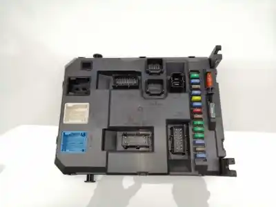Pezzo di ricambio per auto di seconda mano Scatola Relè/fusibili per CITROEN DS3 (SA_) 1.6 HDI 90 Riferimenti OEM IAM 9666951980  