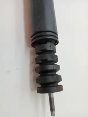 Peça sobressalente para automóvel em segunda mão amortecedor traseiro direito por renault captur i h4b a4 referências oem iam 562107338r  