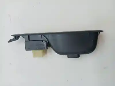 Peça sobressalente para automóvel em segunda mão botão / interruptor elevador vidro traseiro direito por renault captur i h4b a4 referências oem iam 829616434r  