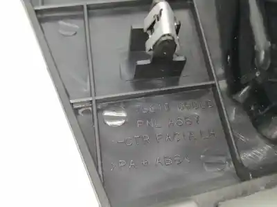 Автозапчастина б/у молдинг для ssangyong kyron d27dt посилання на oem iam 6961009000  