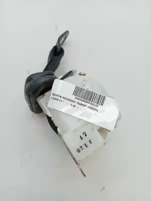 Peça sobressalente para automóvel em segunda mão cinto de segurança traseiro direito por citroen c1 (pm_, pn_) 1.4 hdi referências oem iam 8974lg