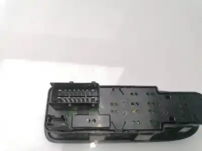Peça sobressalente para automóvel em segunda mão botão / interruptor elevador vidro dianteiro esquerdo por citroen c1 * referências oem iam 96637530xt  