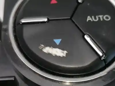 Peça sobressalente para automóvel em segunda mão comando de sofagem (chauffage / ar condicionado) por citroen c1 * referências oem iam 96753994xt  