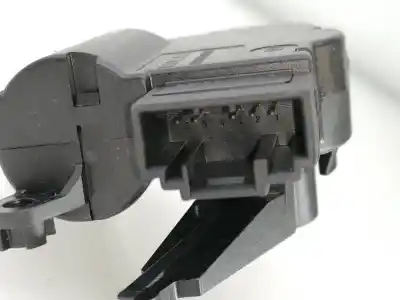 Автозапчасти б/у мотор открывания люков кондиционера за audi q7 (4l) cas ссылки oem iam 52411483  