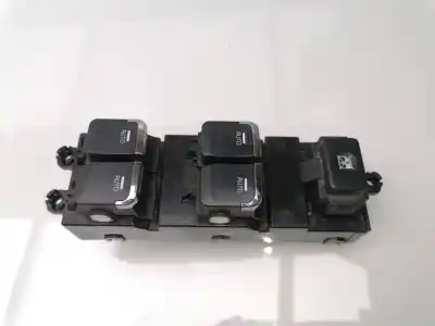 Second-hand car spare part LEFT FRONT POWER WINDOW SWITCH for KIA CEED (JD)  OEM IAM references 93570A2200WK  93570A2200 - 4C24901000