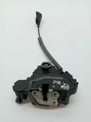 Second-hand car spare part left front door lock for renault expres rjk / fd0 oem iam references 825029568r  