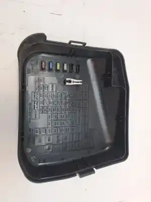 Second-hand car spare part fuse box unit for mazda 2 lim. () hybrid oem iam references db5j6676y  